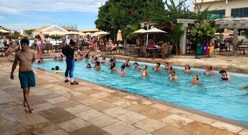 Lacqua Di Roma, Com Fogao Geladeira E Parque Aquatico 24H Caldas Novas Ngoại thất bức ảnh